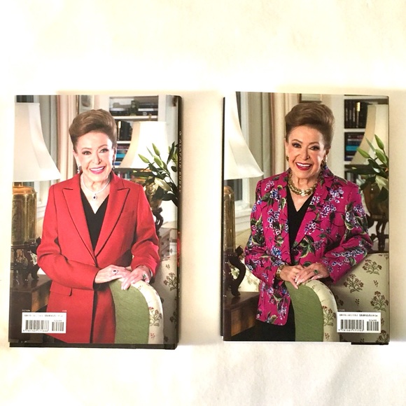 (2) MARY HIGGINS CLARK Hardcover Books - Picture 3 of 8